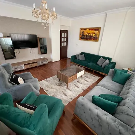 Διαμέρισμα Family House *